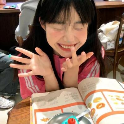 彩凤云裳